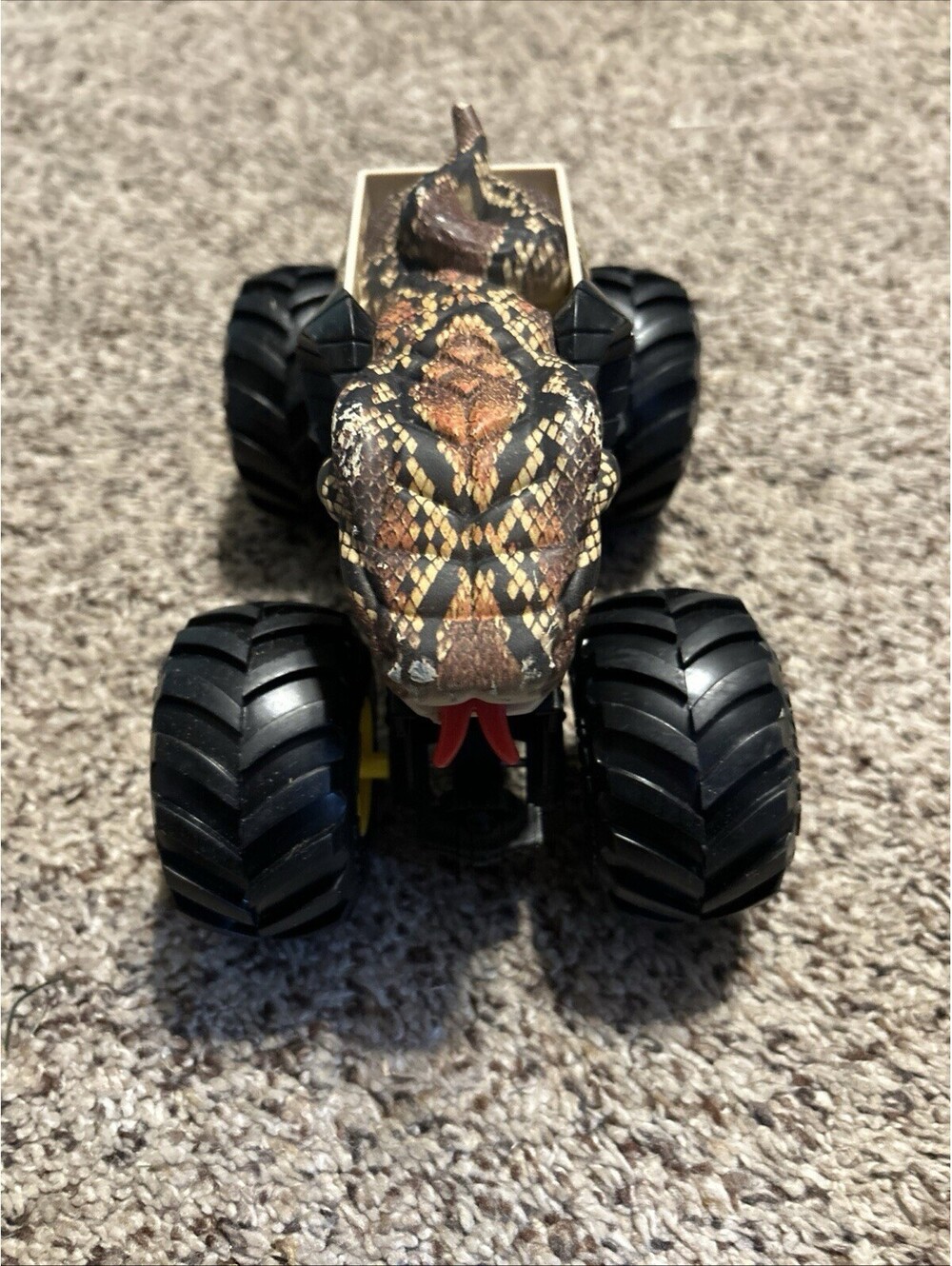 Hot Wheels Monster Truck Cage Rattler